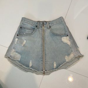 Jean mini skirt